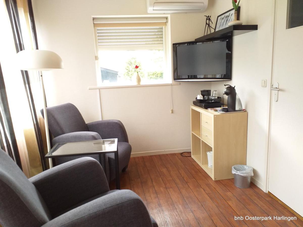 Bed And Breakfast Oosterpark Harlingen Esterno foto