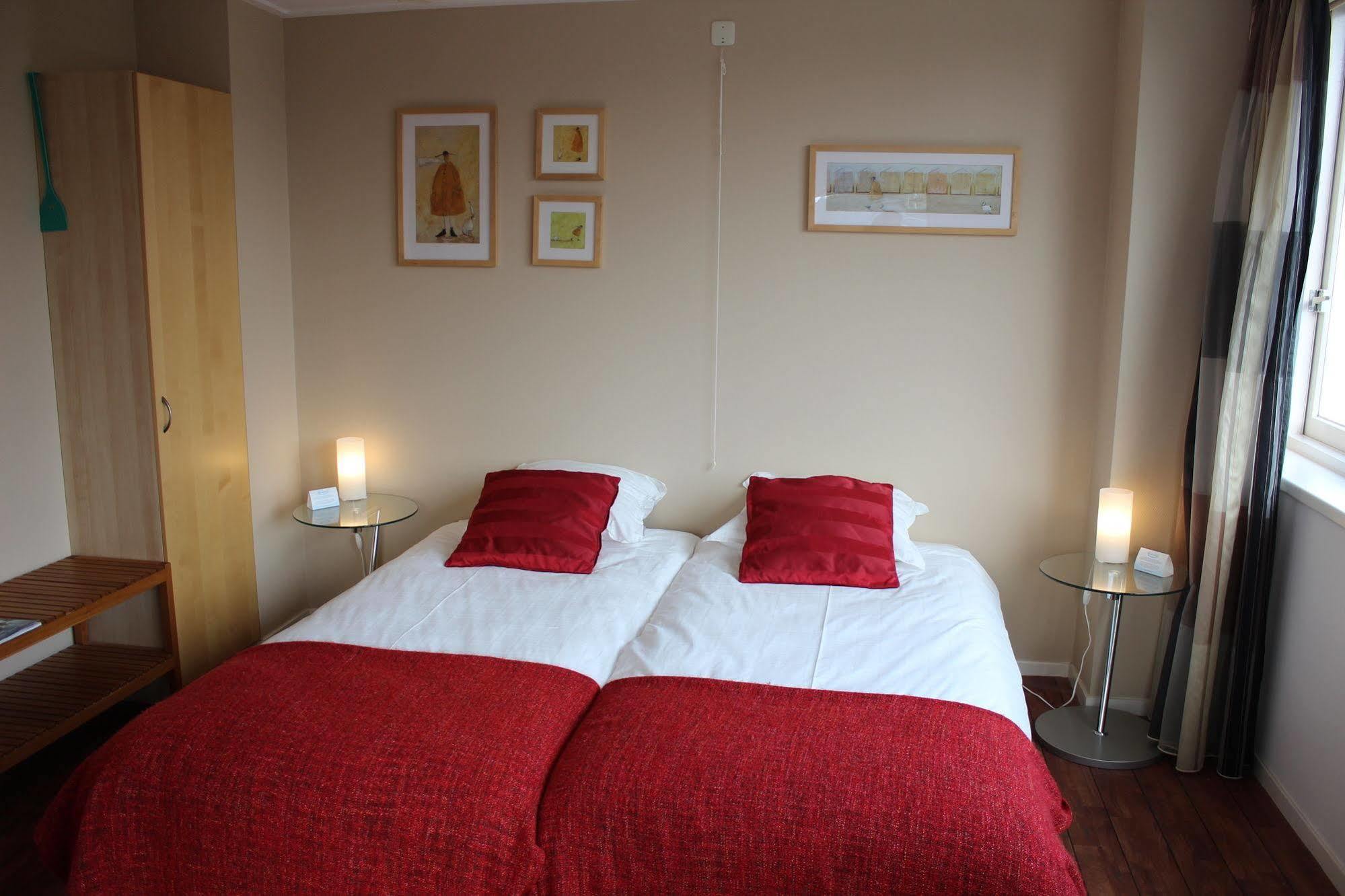 Bed And Breakfast Oosterpark Harlingen Esterno foto